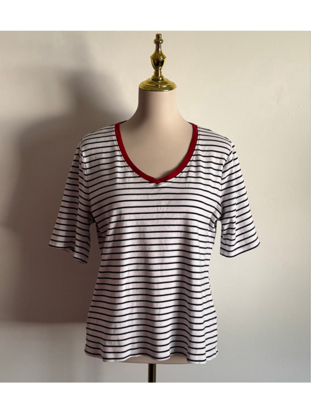 Women's Tommy Hilfiger Striped V-Neck Short Sleeve Tee, White/Black, Size XL